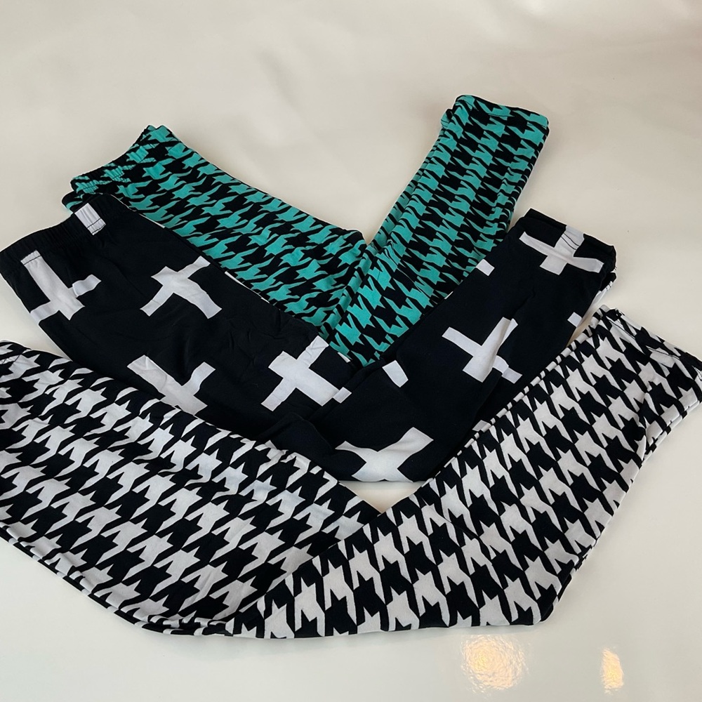 NWT Girls Buttery Soft Leggings in Houndstooth & Cross Set of 3